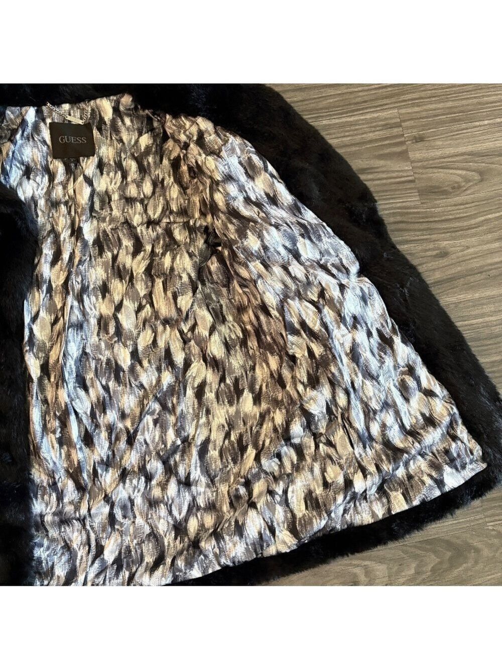 GUESS Women's Filomena Faux-Fur Jacket Black Cozy Medium - Picture 4 of 12